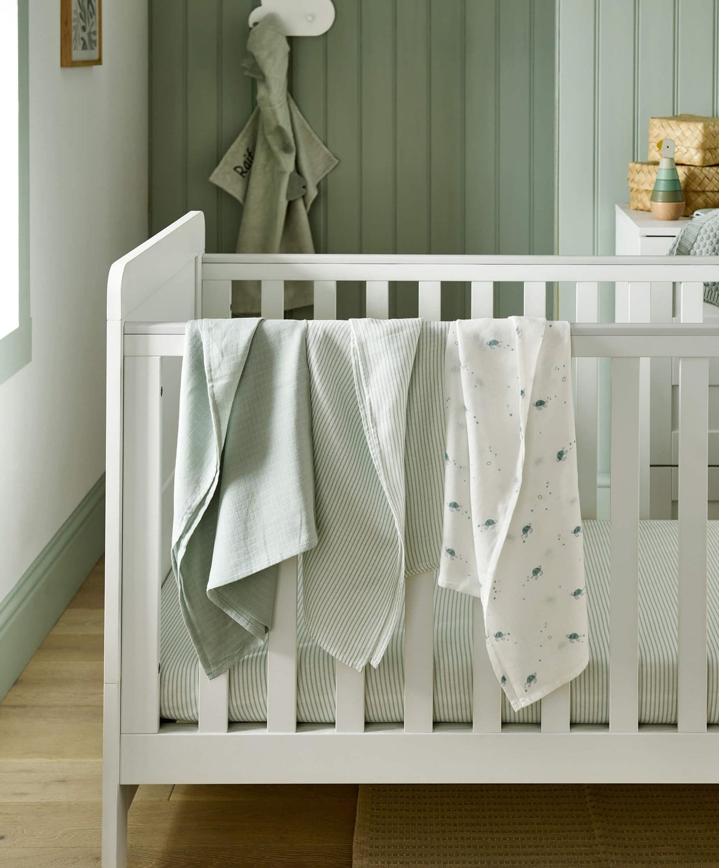 Mamas & Papas Large Turtle Muslin Cloths - 3 pack