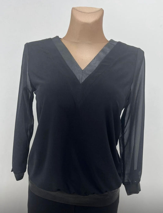 Yew V-Neck Long Sleeve Top 4278