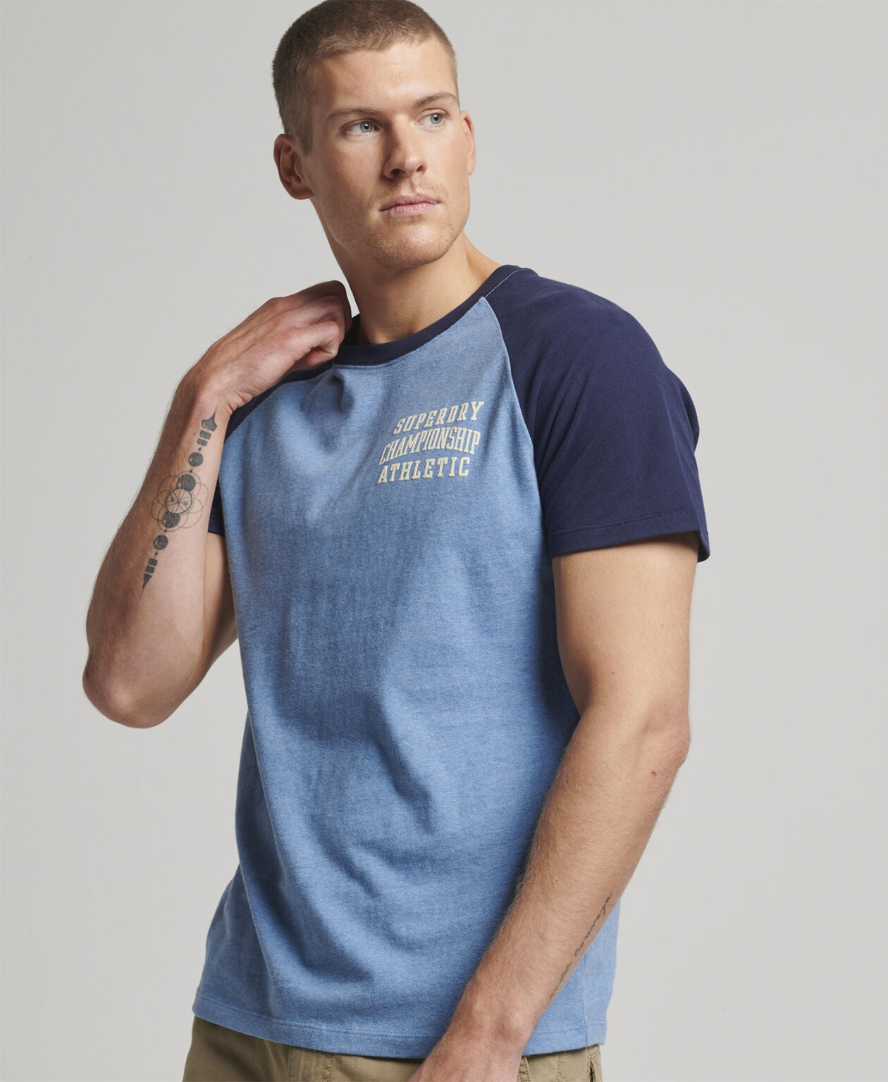 Superdry Vintage Gym Ath Raglan T-Shirt