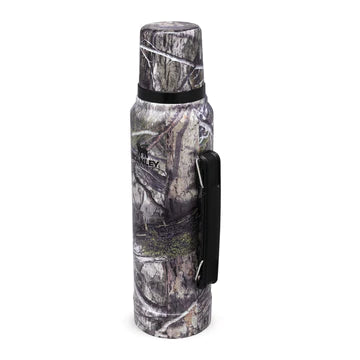 Stanley X Mossy Oak Classic Legendary Bottle