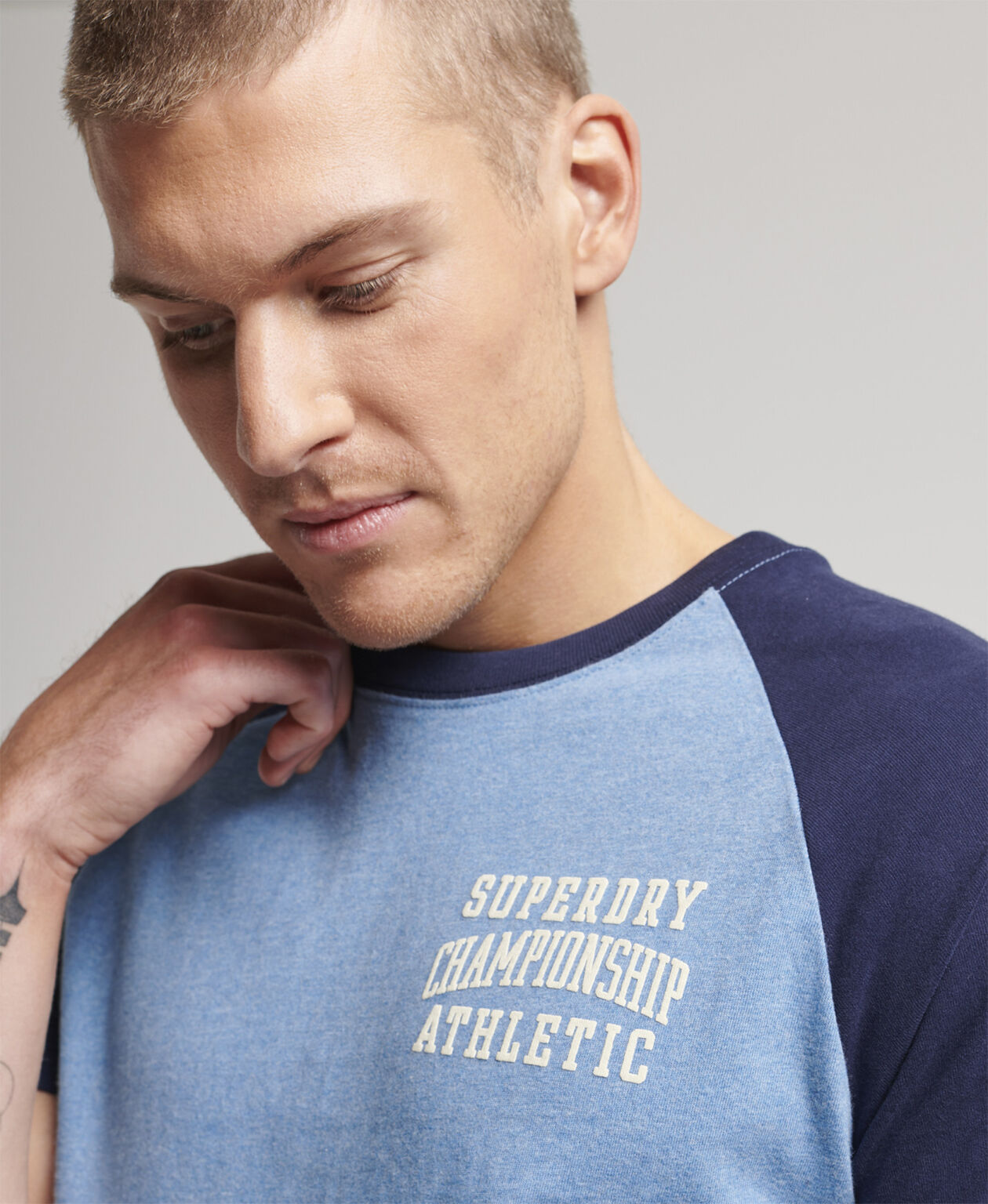 Superdry Vintage Gym Ath Raglan T-Shirt