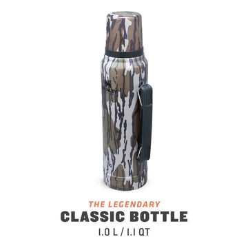 Stanley X Mossy Oak Classic Legendary Bottle