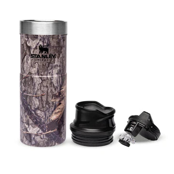 Stanley X Mossy Oak Trigger-Action Travel Mug