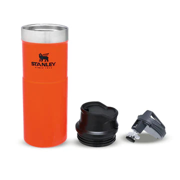 Stanley X Mossy Oak Classic Trigger-Action Travel Mug