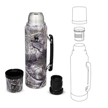 Stanley X Mossy Oak Classic Legendary Bottle